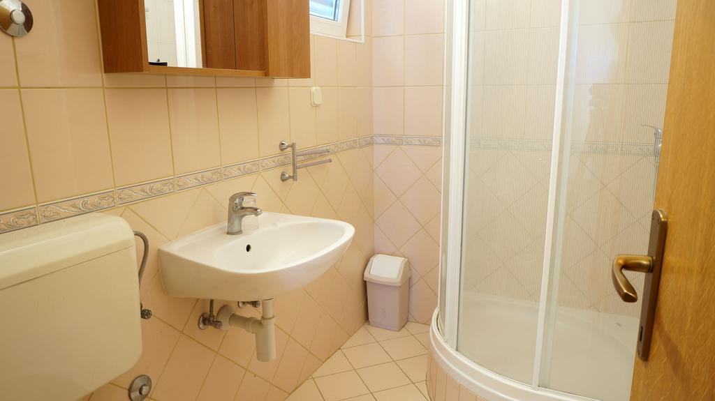 Villa Dvorine Tisno Zimmer foto